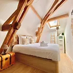 Bioves En Duplex-climatisation-centre Ville-plage *