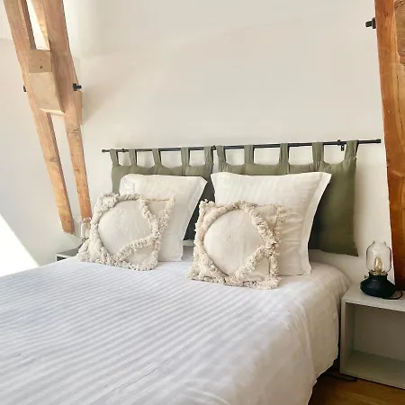 Bioves En Duplex-climatisation-centre Ville-plage Daire Menton